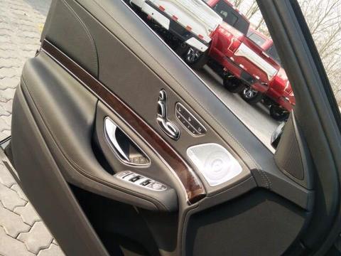 全新18款加版S560详细配置参数及价格解析