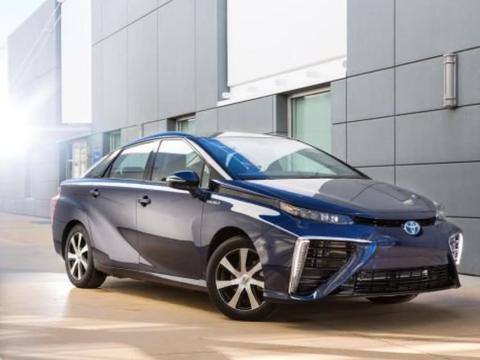 丰田这款新能源车续航里程长达600公里，网友：特斯拉要凉了