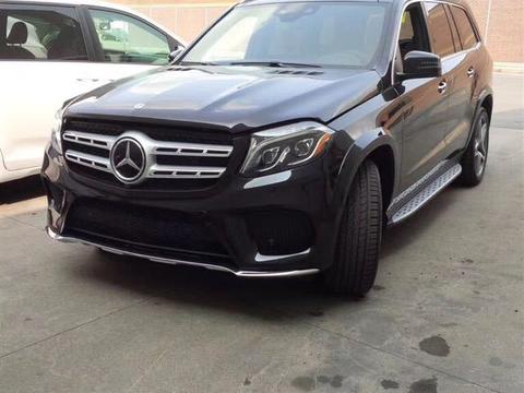 18款奔驰GLS450美规外形彰显尊贵大气稳重