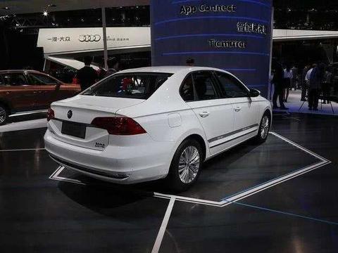 “大众神车”终于爆发啦! 外型堪比思域, 油耗仅5.9L, 售6万