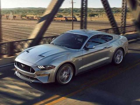 20个月销量过百万，平民超跑