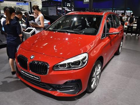 宝马2系旅行车正式上市 售价22.48-30.68万