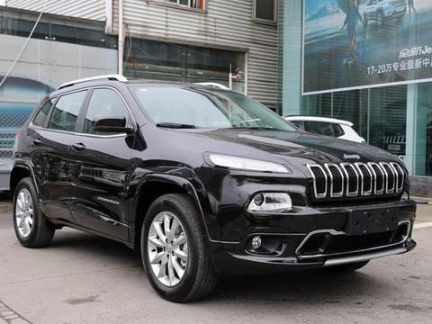 全新一代自由光实车曝光，“眯眯眼”要被取消了？