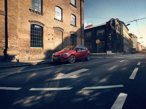 BMW、舒适、大空间 这样的宝马车真的不用几百万！