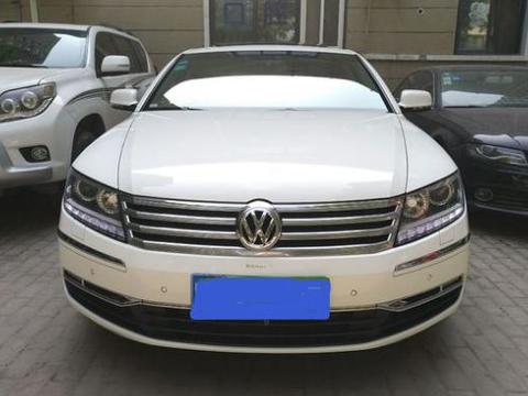 6年前花88万买辆辉腾，同年邻家花54万买辆普拉多：现在两车同价