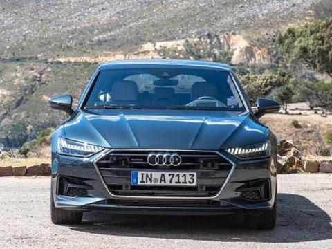 奥迪赶超保时捷了，新轿跑比帕拉梅拉帅，直接赶上兰博基尼的内饰