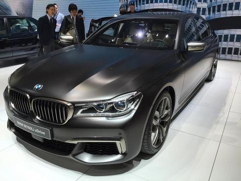 这才是男人应该开的车！3.0T配8AT，全时四驱，还看啥奔驰，奥迪