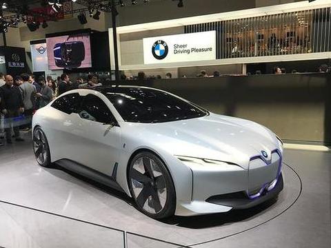 续航有望超600公里，宝马这款纯电动车是否有实力与特斯拉抗衡？