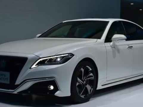 2018款丰田皇冠，消费者都这样看待的？