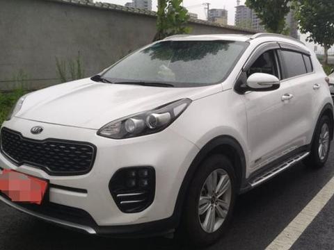 落地价16万，现在只需11万，led波浪式的尾灯，开路上回头率高！