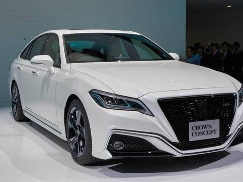 丰田新皇冠来了，比宝马5系还美，仅售23万，这回BBA也要颤抖！