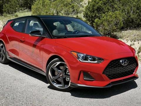 2019现代Veloster Turbo，2 1车门设计，比思域个性，适合年轻人