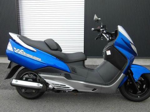 川崎摩托车踏板车图片