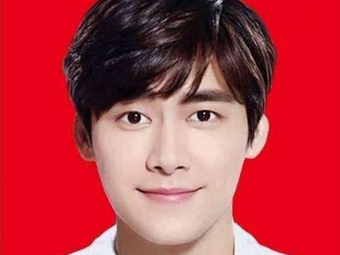 明星结婚照证件照