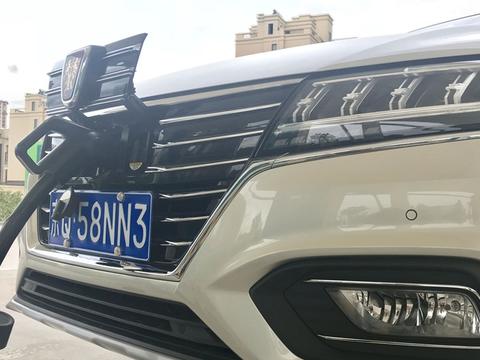 北京车主上牌难，两千多人抢一个号！以家庭为单位摇号是否公平