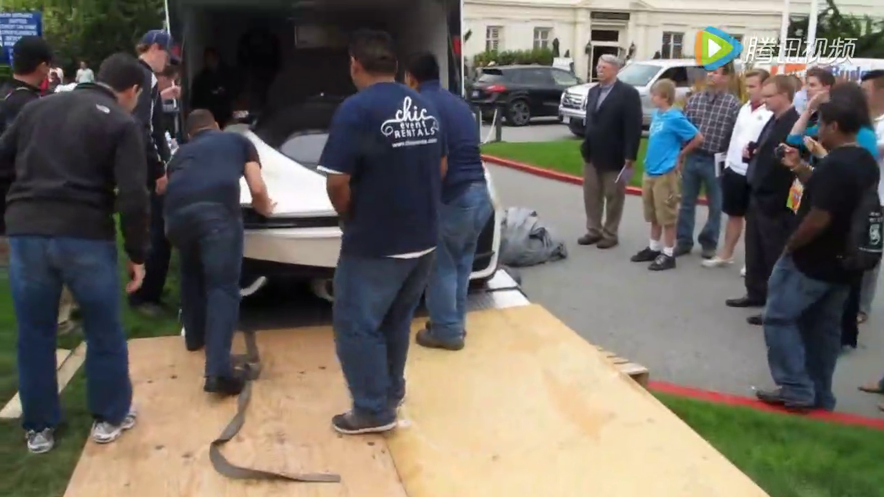 全球速度最快的超级跑车 一出场就把我镇住了