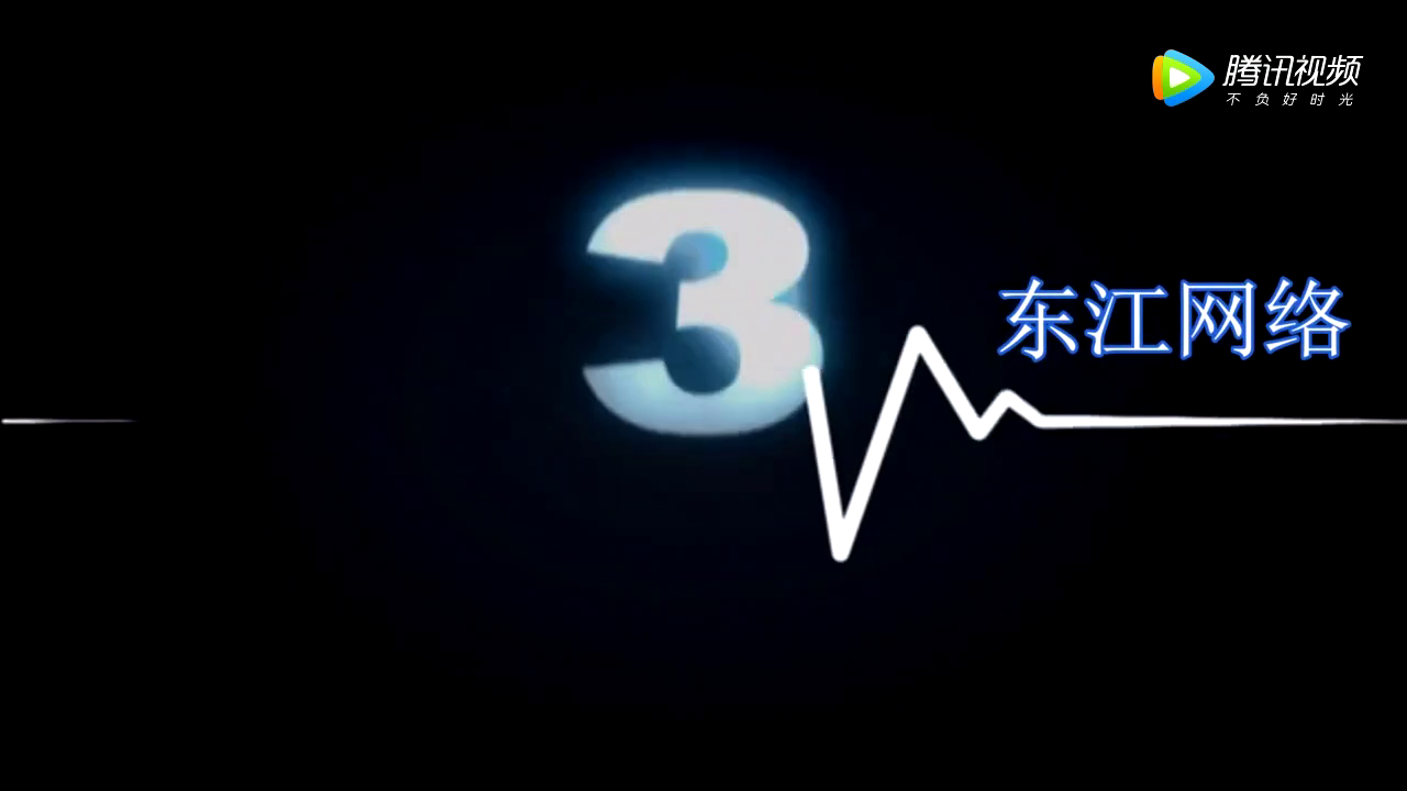 霸道丰田一声吼，二货电动车司机被吓蒙，驾校教练看完忍不住笑了