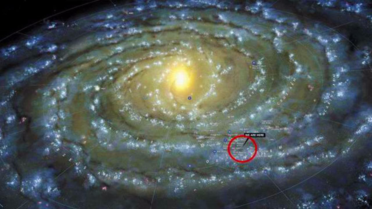 银河系和太阳系哪个大图片