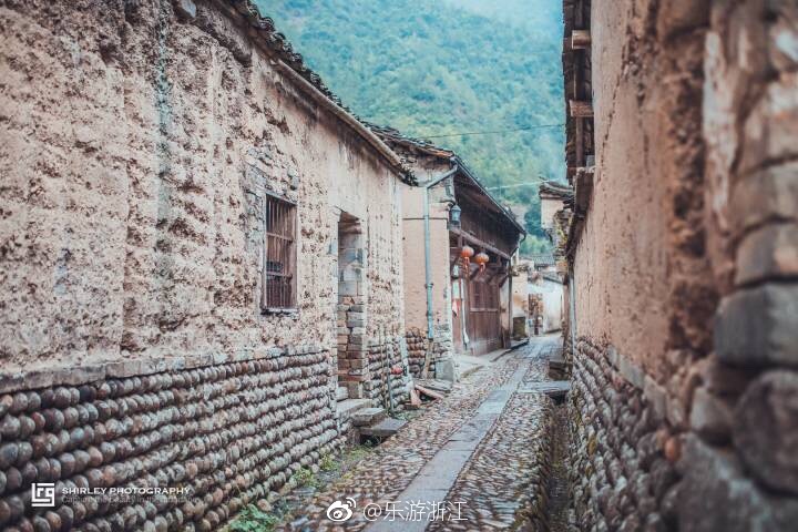芜湖大桥镇50元小巷探秘指南，深巷美食与市井烟火的地理解码