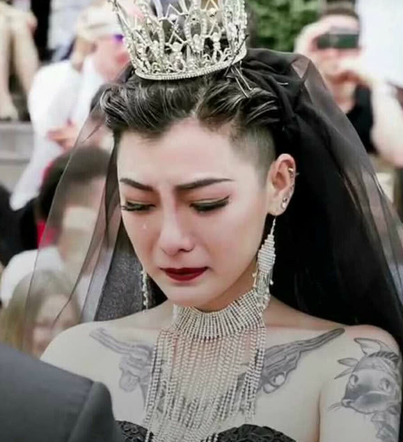 抖音黑色婚纱_抖音最火婚纱闺蜜头像