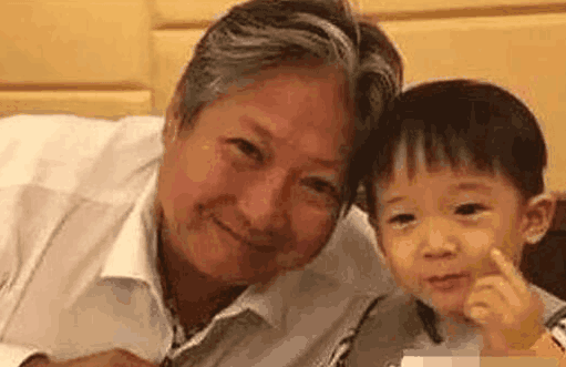 王思聪放实锤揭开范冰冰洪金宝关系, 范丞丞身