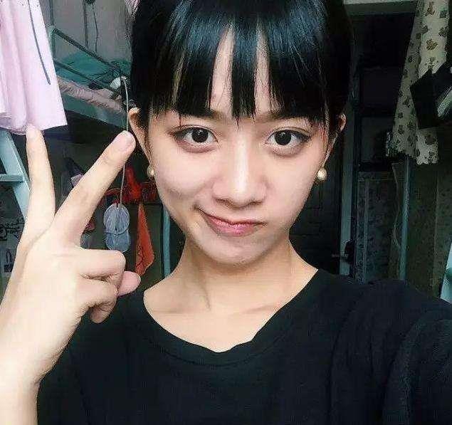 杨幂工作室新签三位女艺人曝光, 看到第三位