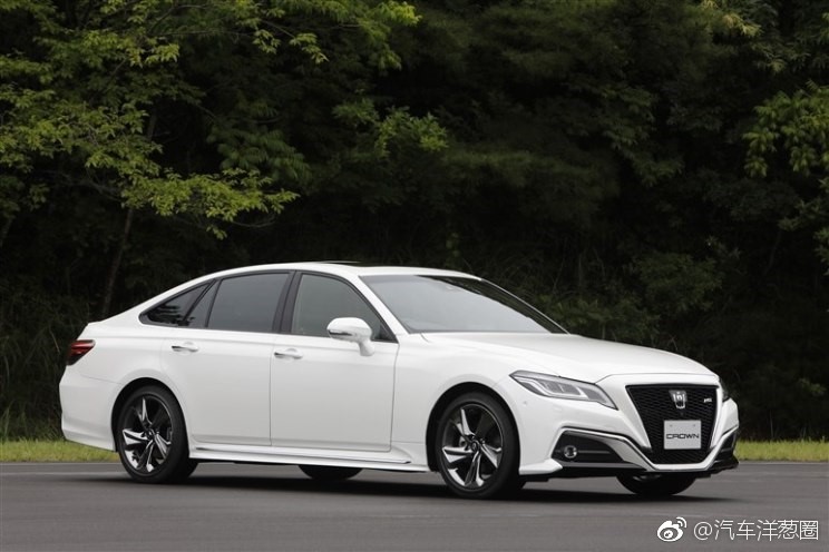 丰田公布新皇冠官方实车图。新车会在6月26日正式发布