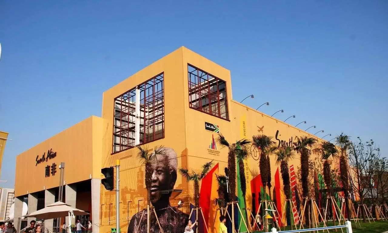 曾经发达国家的南非,现在沦落为三流国家,曼德