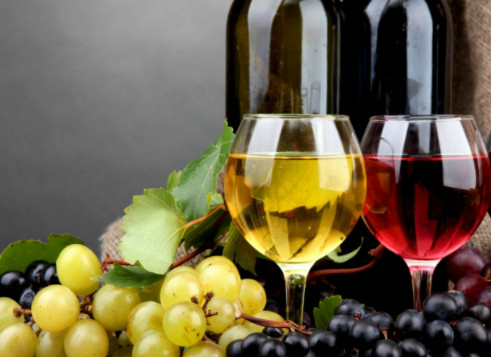 什么价位以下的红酒不要买来喝,利润之大你想