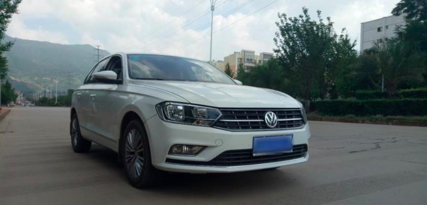 放弃了加价的思域, 提了台大众车回家, 媳妇好几