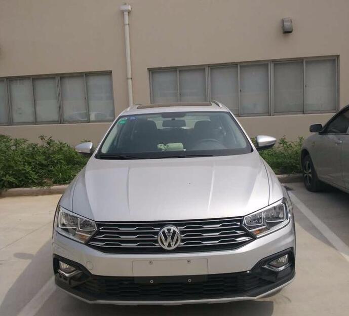 大空间媲美汉兰达能当货车用, 实拍大众旅行车蔚领