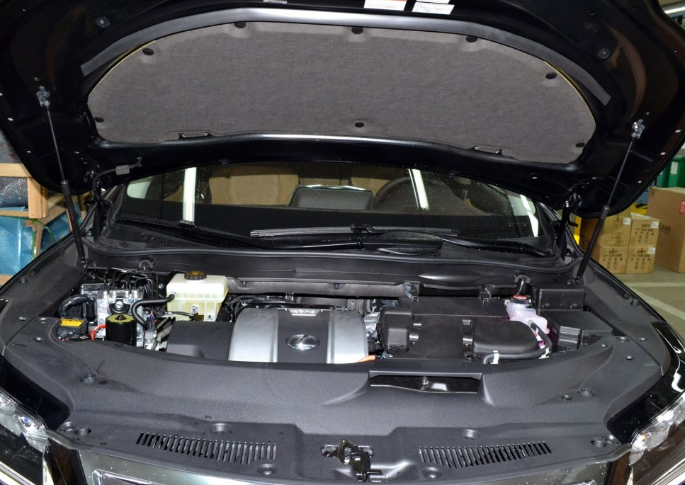 百公里加速5.8秒的旅行车VS油耗8.9L的V6越野车 该选谁