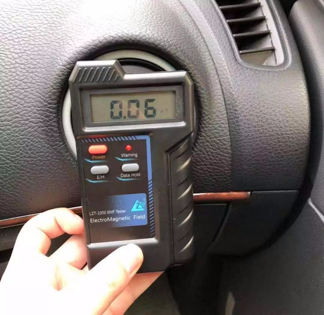 电动车辐射能致死?亲测!腿毛都掉不了!