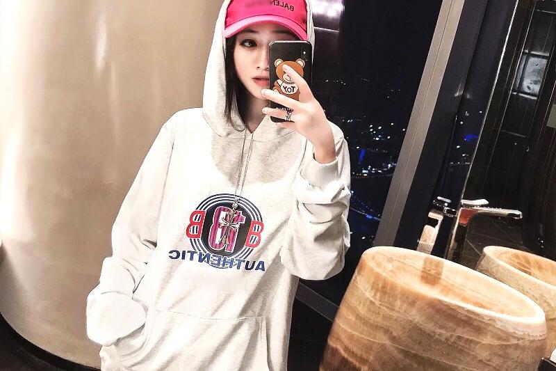 秋冬必备的Balenciaga巴黎世家18号18新款双