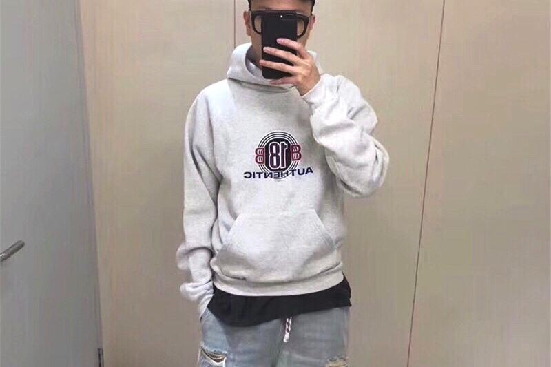 秋冬必备的Balenciaga巴黎世家18号18新款双