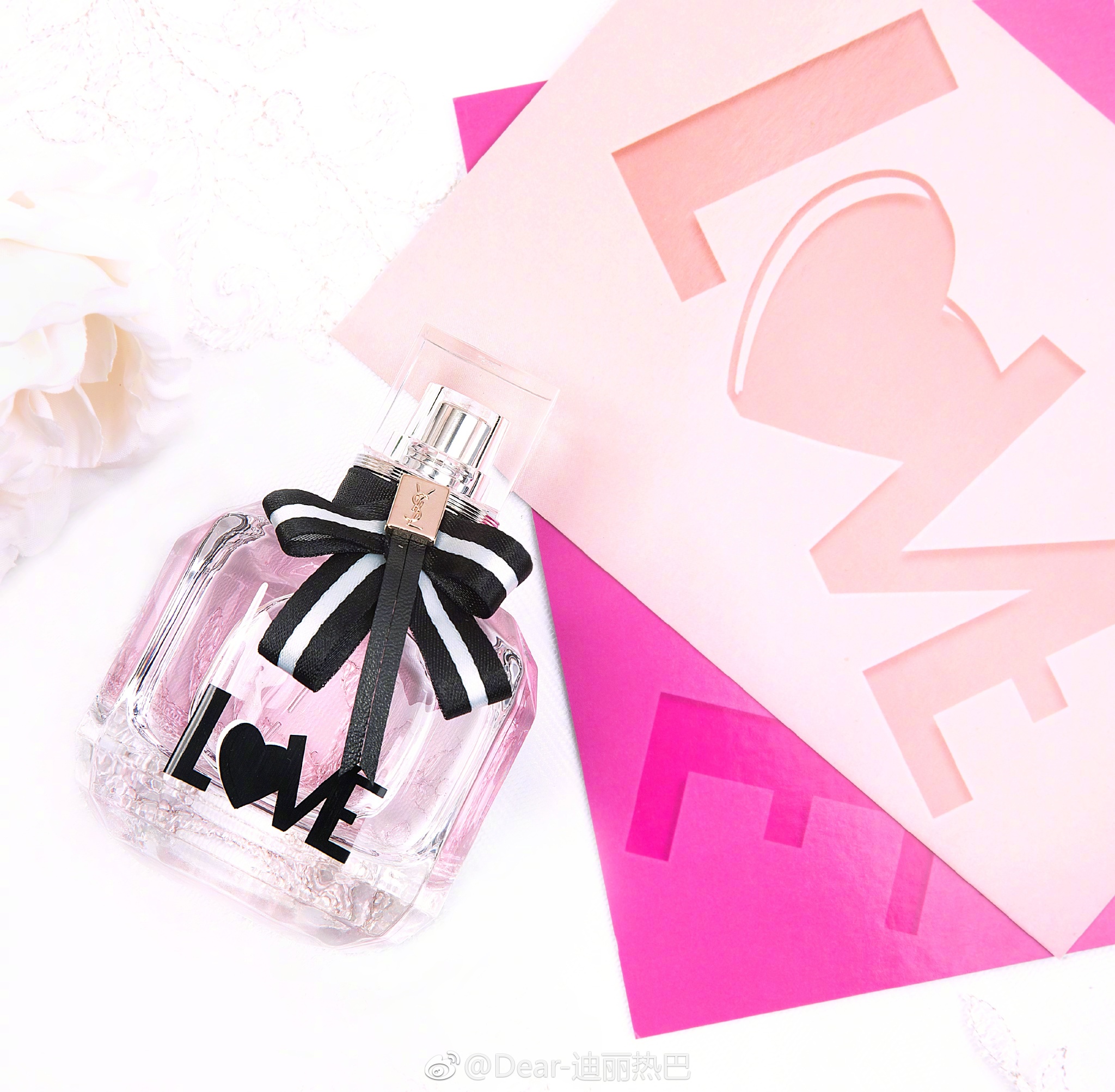 我们热巴又拿下圣罗兰反转巴黎香水大使，恭喜解锁新成就，厉害啦