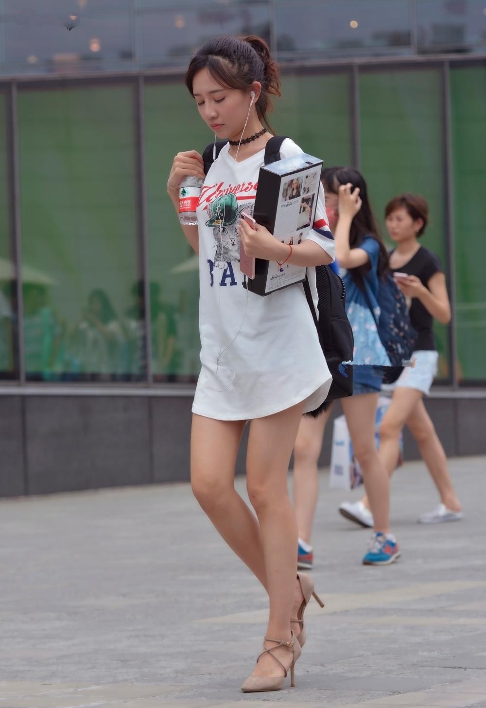 上海大学开学季, 一大波美女出动, 全市青春洋溢