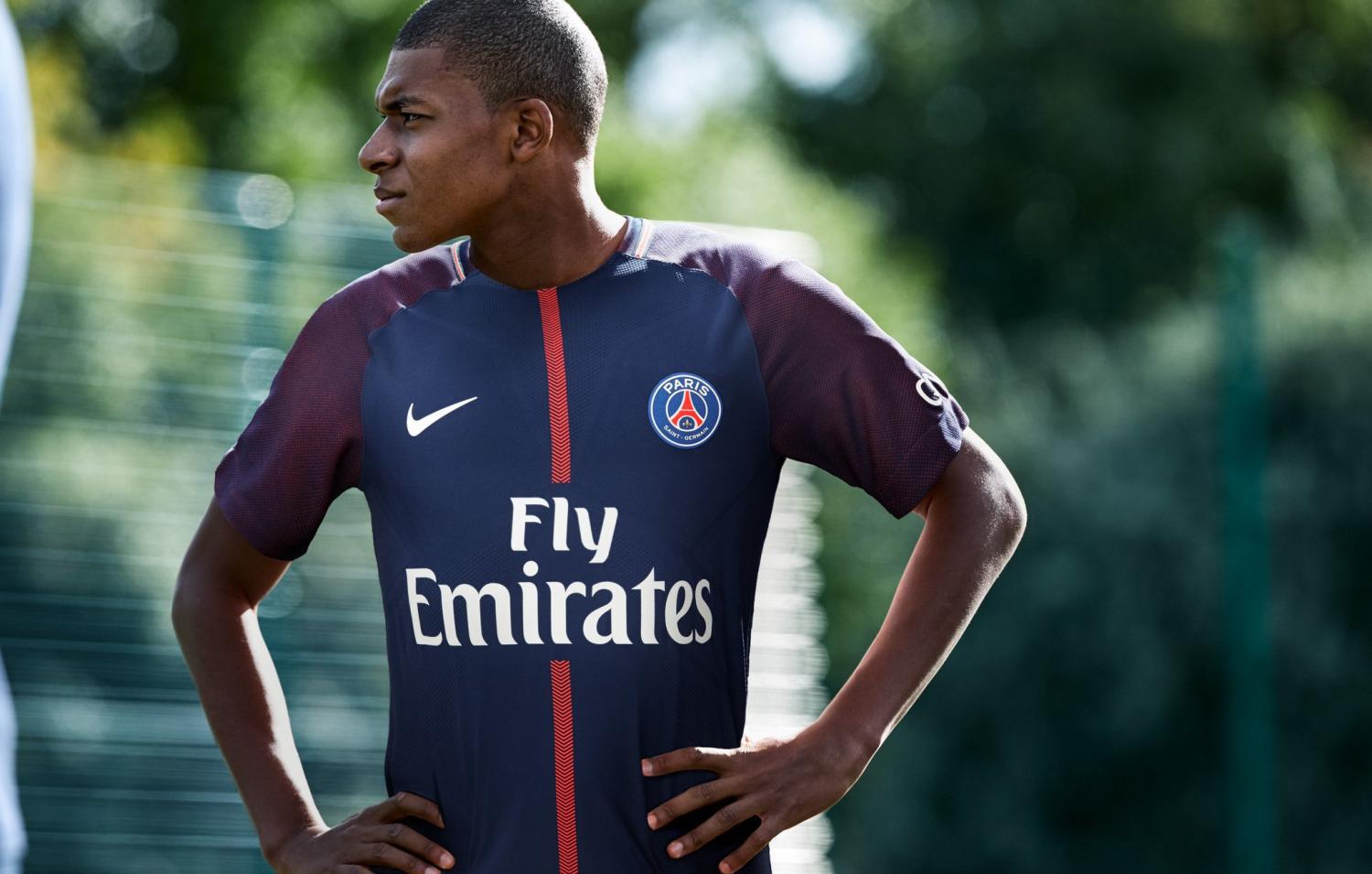 17年足球金童奖名单新鲜出炉, 曼城新人呼声最