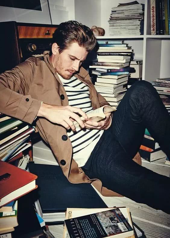 爱看书的男人很帅