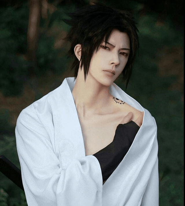 《火影忍者》重要人物cosplay, 佐助“神还原”, 鸣人被黑!