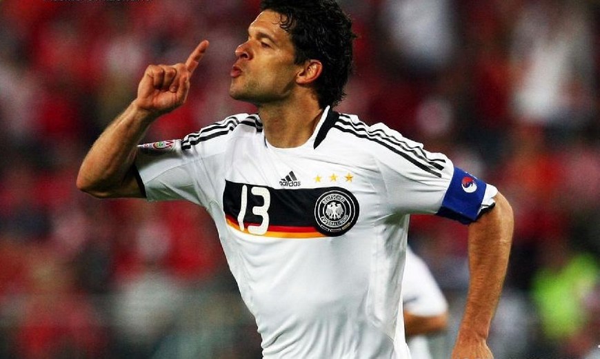 德国足球靠他真没救,国足有你行你上,这位是