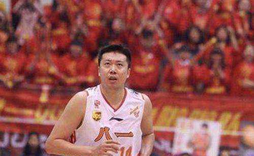 王治郅当年在NBA是什么水平?