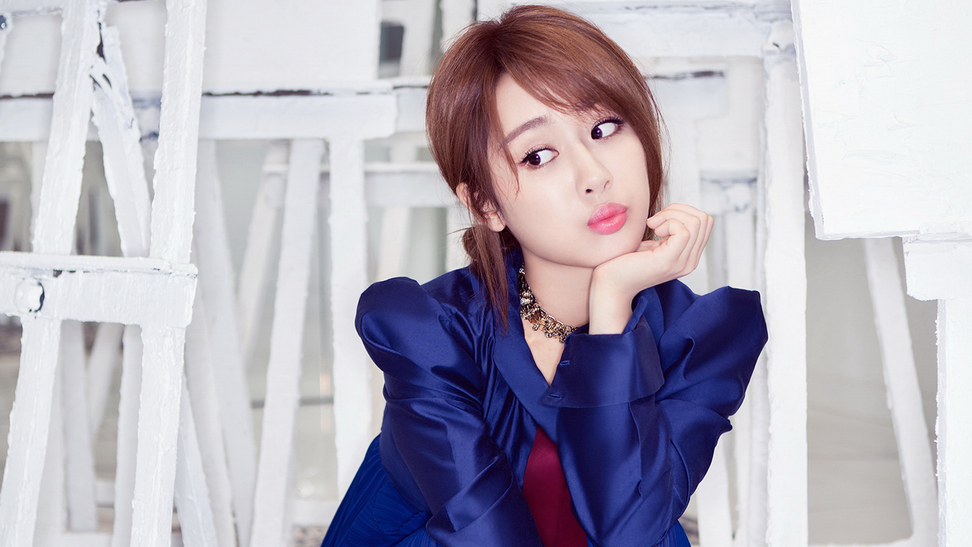 杨紫霸屏年来了,四部电视剧一部电影同时上线