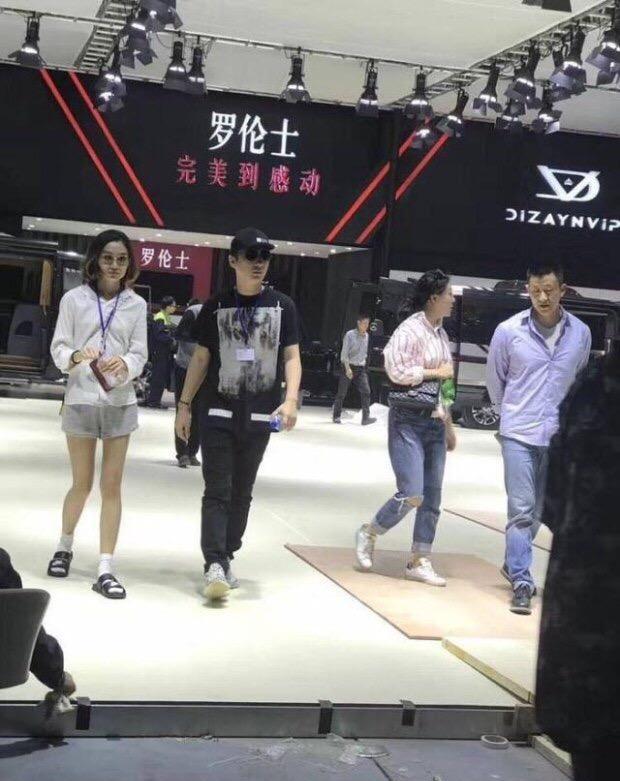 王思聪买的两辆劳斯莱斯居然是这样，如果我有钱也会毫不犹豫拿下