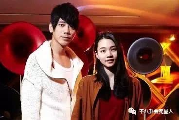 信18岁私生女近照曝光，身高180腿巨长，颜值开挂似偶像剧女主