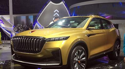 年轻人的红旗车来了，百亿经费研发，卖十几万，这架势