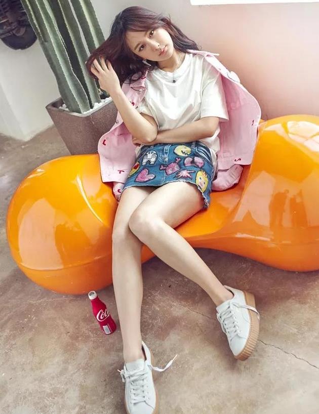 杨紫性感内衣_杨紫性感内衣全身照