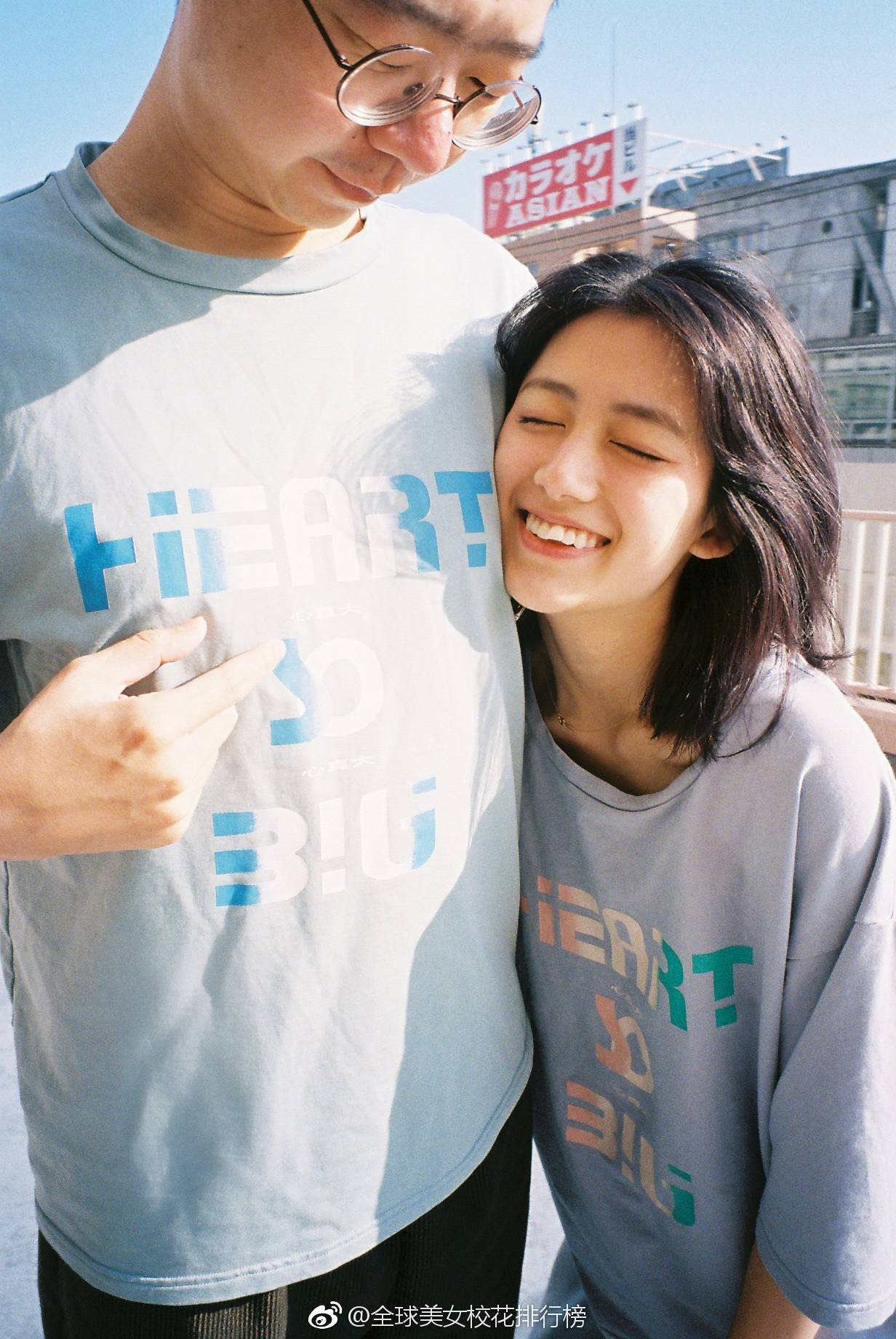 李诞女朋友 黑尾酱,长相神似金智媛。才子佳人,祝福他们!