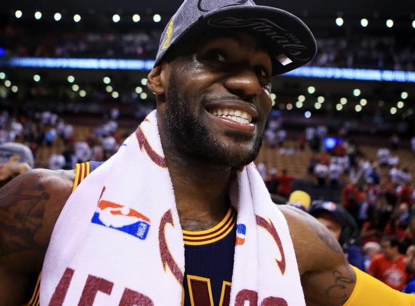 连续8年打进总决赛?詹姆斯做到了也不是第一