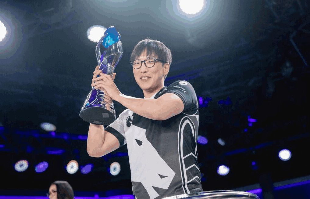 并非打不过?大师兄透露不想和Uzi对线的原因,